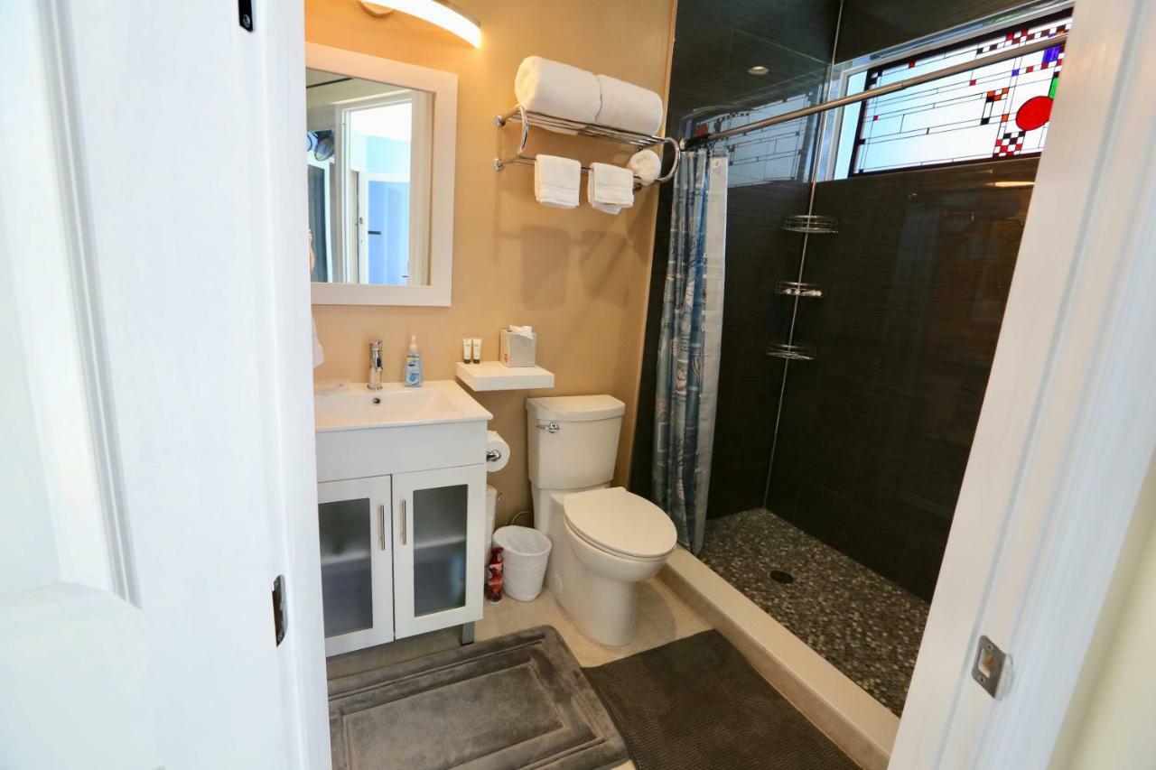 Fantasy Island Inn, Caters To Men Wilton Manors Extérieur photo